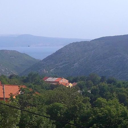 Apartman Sous Les Rochers Grižane 外观 照片