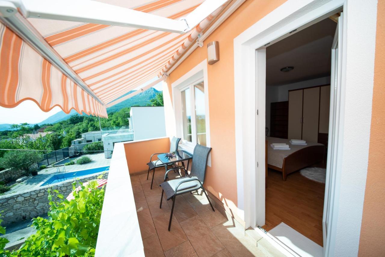Apartman Sous Les Rochers Grižane 外观 照片